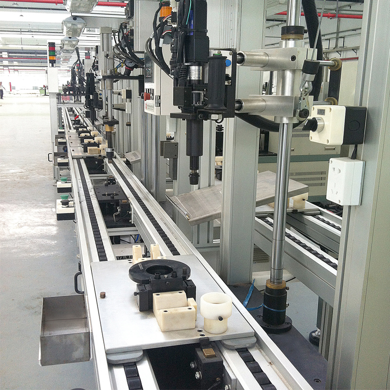 如何优化皮带式输送线的结构与效率？关键参数深度解析